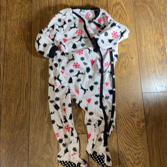 Kids PJ with feet - Picture 1 of 3